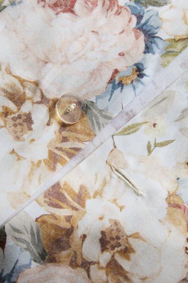 CAPA EDREDÃO CETIM ESTAMPADO DE FLORES (300 FIOS) - Branco-marfim da Zara