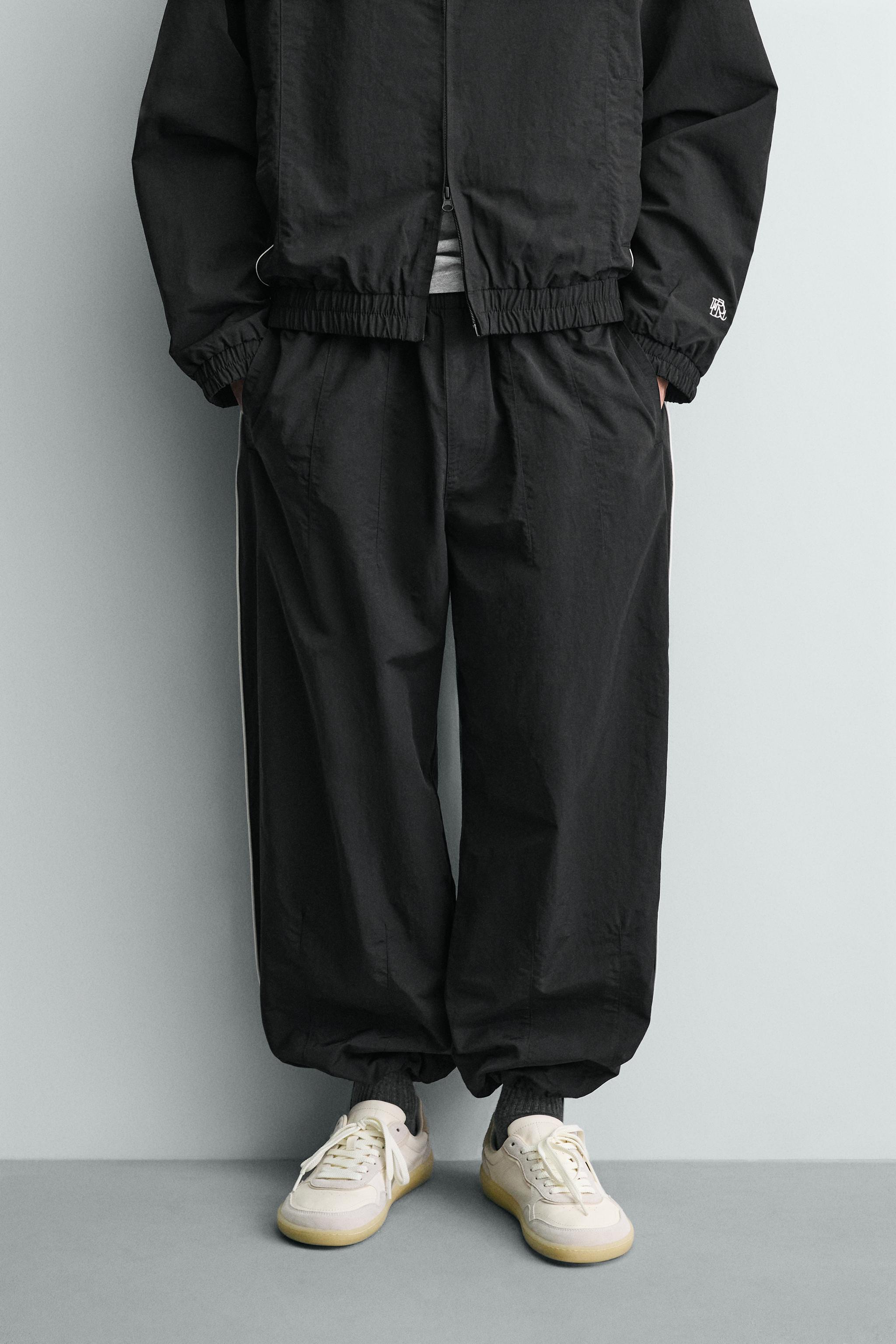 CONTRAST STRIPES TECHNICAL JOGGER PANTS
