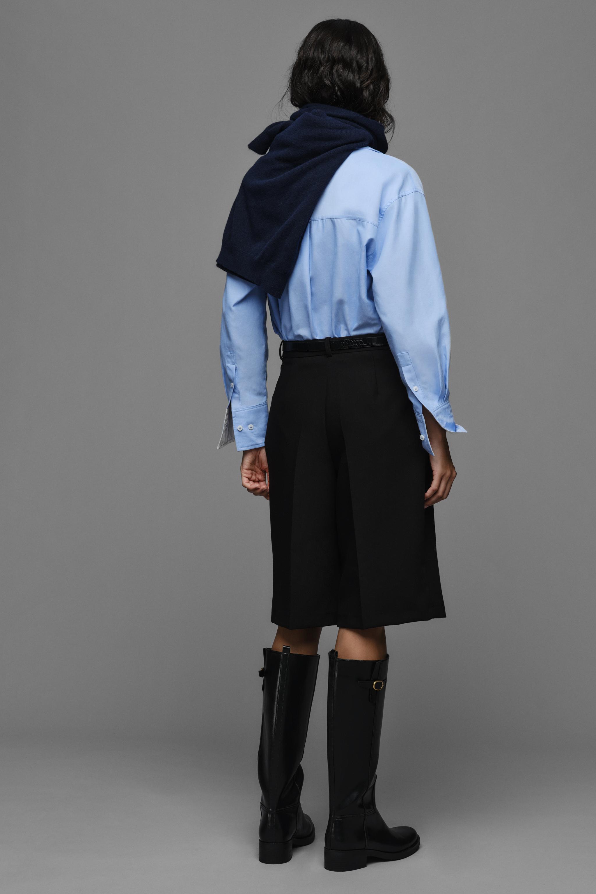 BELTED BERMUDA SHORTS