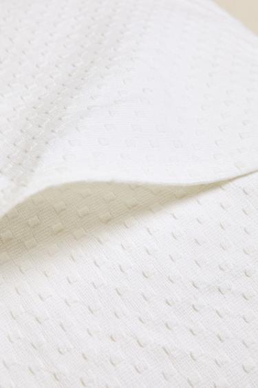 CUSHION COVER WITH POLKA DOT DESIGN - White by Zara - Image 2