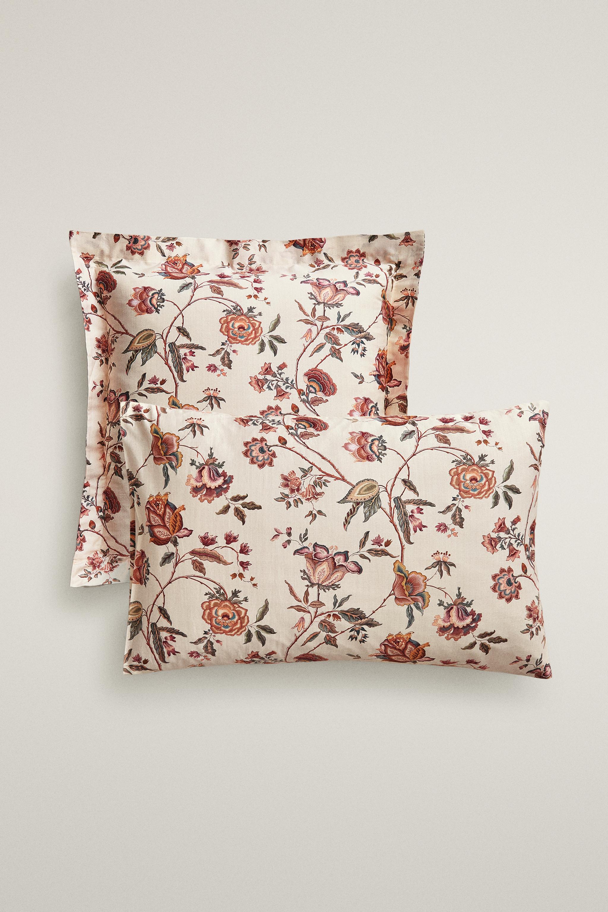 TAIE D’OREILLER FLEURS ET BRANCHES SATIN (300 FILS)