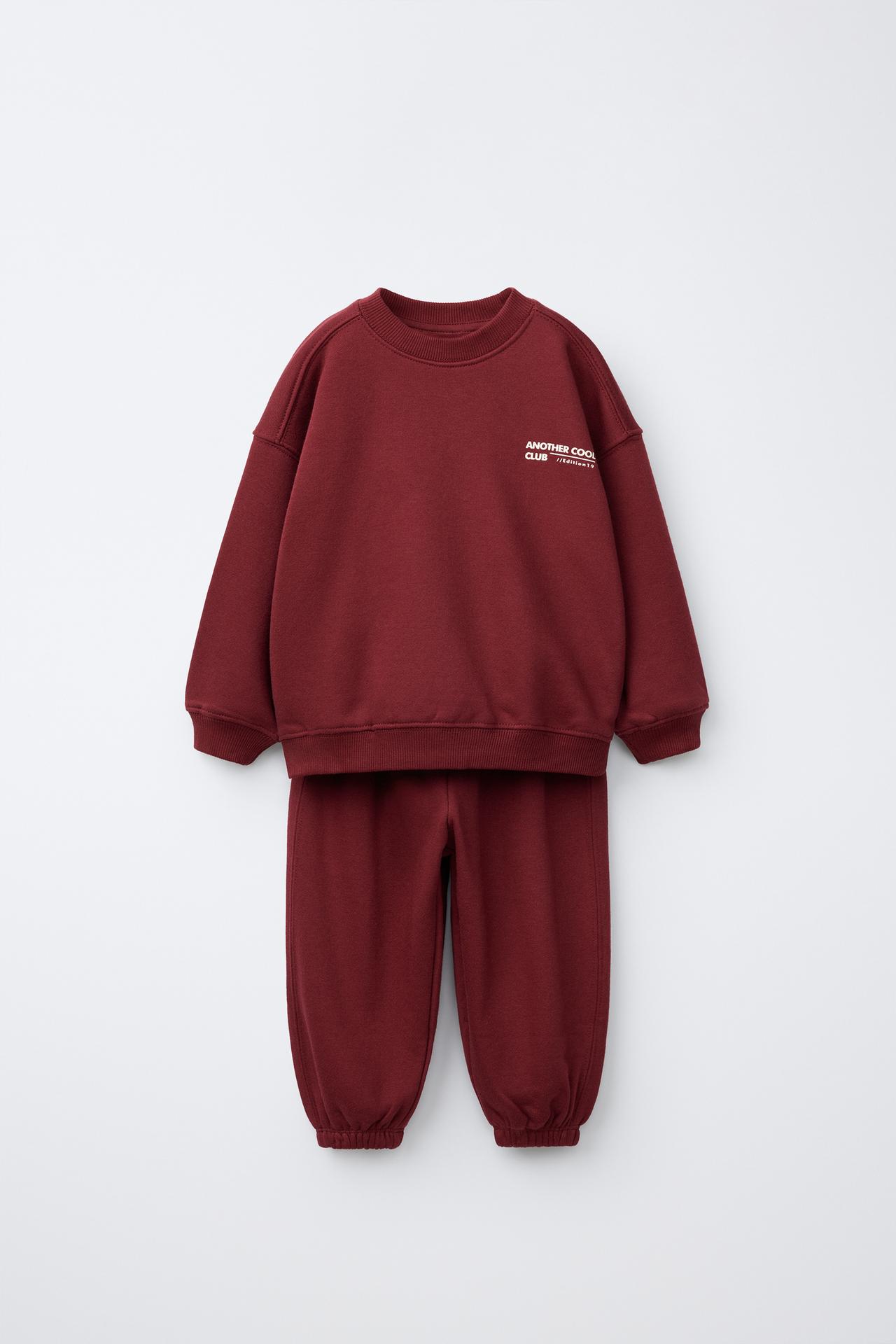 TEXT SWEATSHIRT AND JOGGER PANTS SET — Reddish