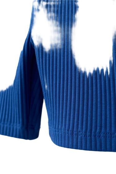RADLER-LEGGINGS AUS RIPPENSTRICK MIT TEXTPRÄGUNG - Bläulich von Zara