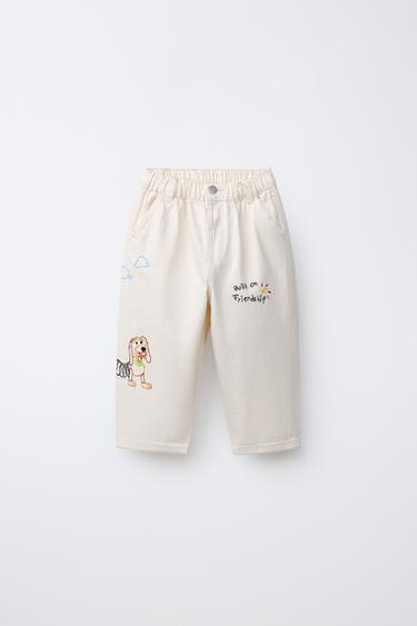 PANTALÓN SARGA BORDADOS TOY STORY © DISNEY PIXAR - Crudo de Zara