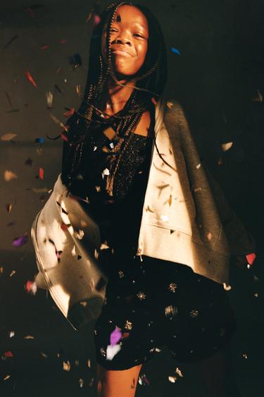 VELVET BERMUDA SHORTS WITH BEADS - Black by Zara