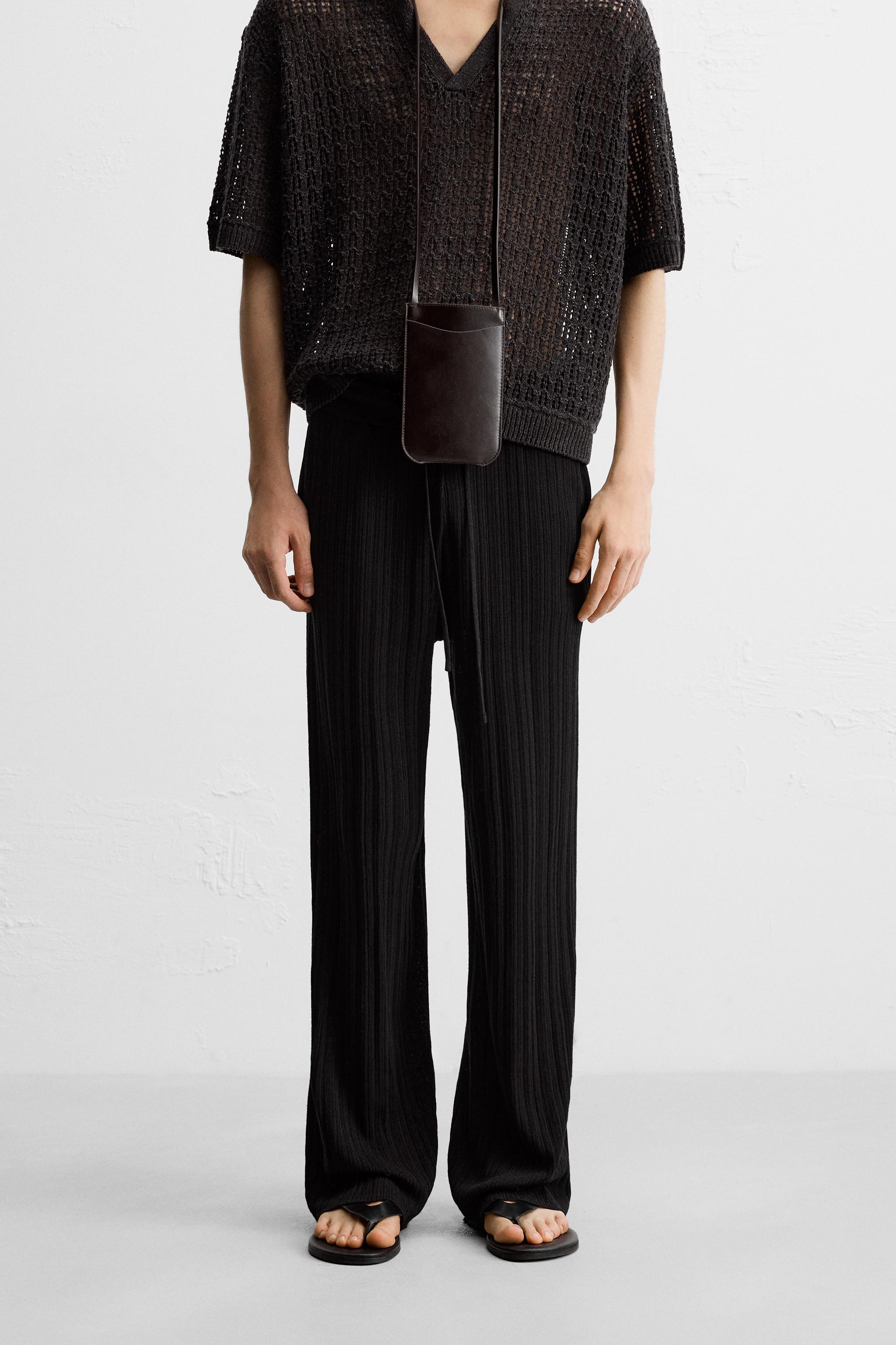 PANTALON EN MAILLE STRUCTURÉE