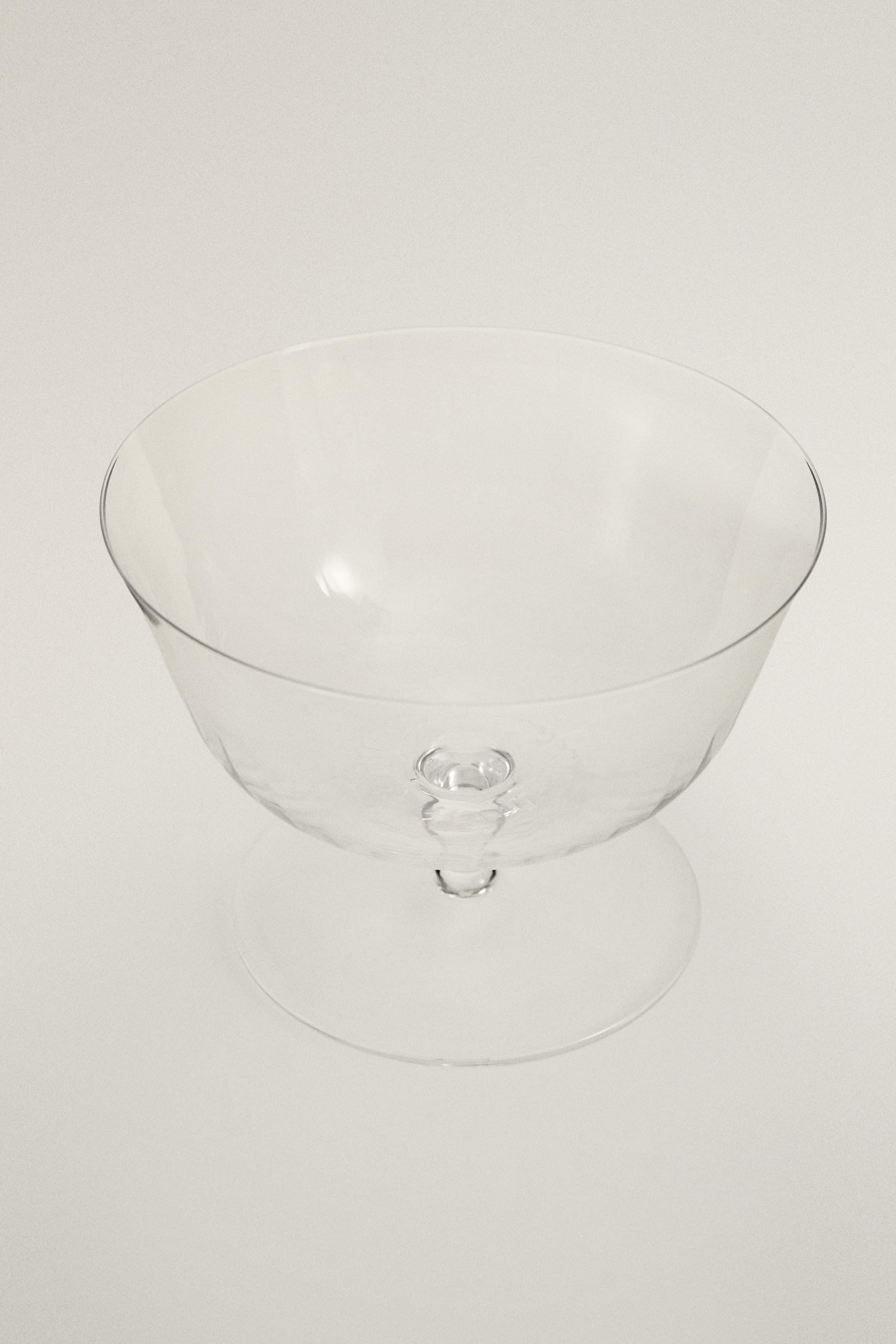 GLASS ICE-CREAM CUP WITH LINES — Transparent