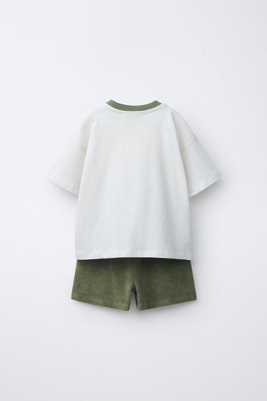 ENSEMBLE JOGGING T-SHIRT UNI ET BERMUDA EFFET ÉPONGE - Vert olive de Zara - Image 1