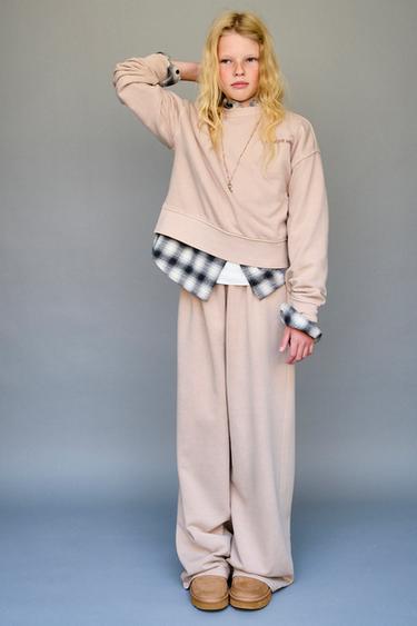 FADED-EFFECT SLOGAN SWEATSHIRT - Dusty pink by Zara