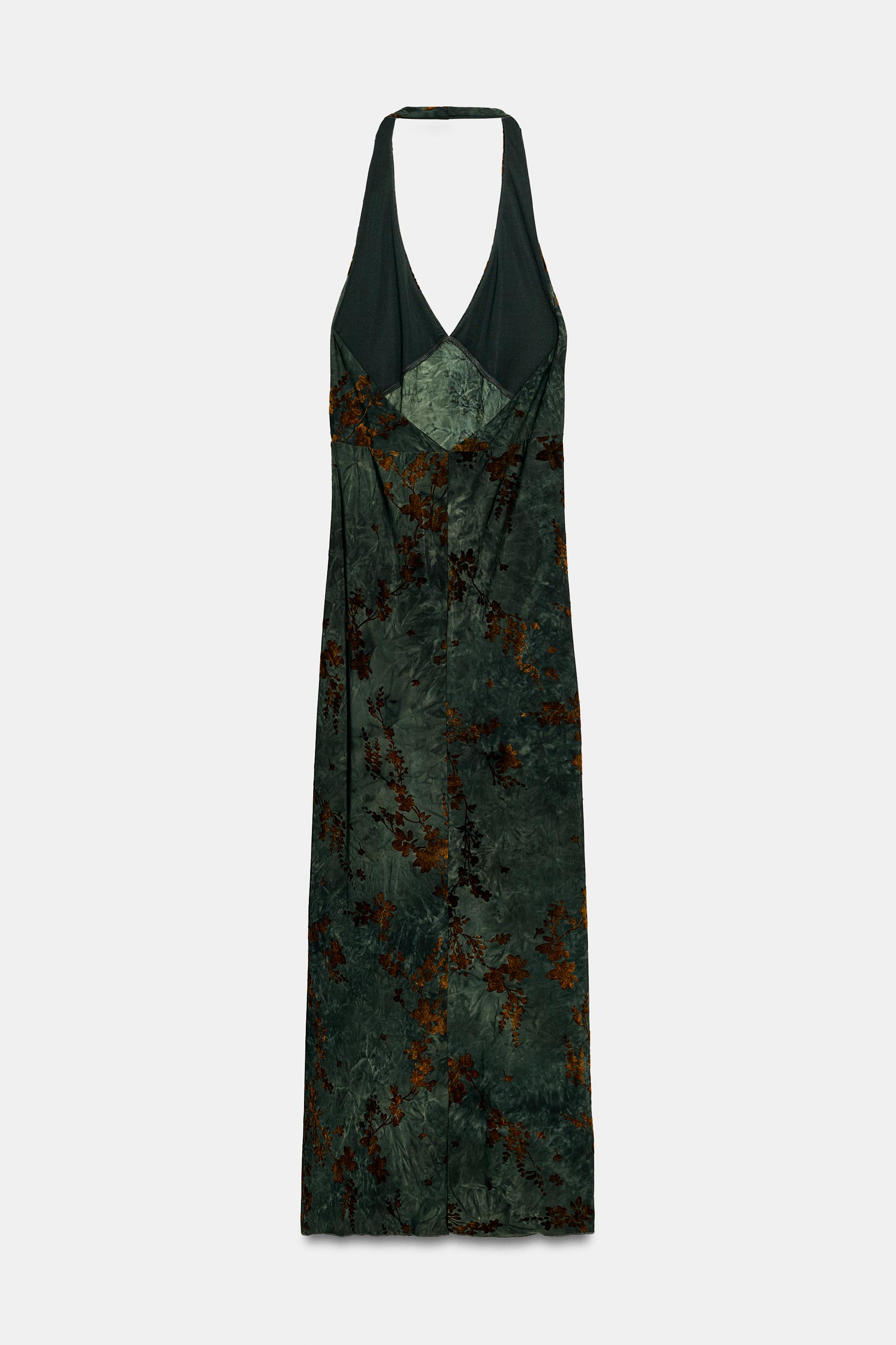 ROBE LONGUE HALTER FLOQUÉE