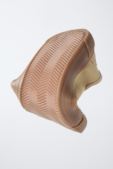 COMFORT BAREFOOT TRAINERS - Sand Brown by Zara - Image 1