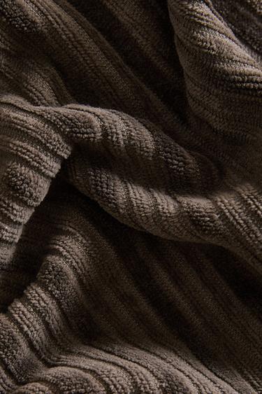 HANDTUCH VELOURS STREIFENSTRUKTUR - Dunkles Nerzbraun von Zara