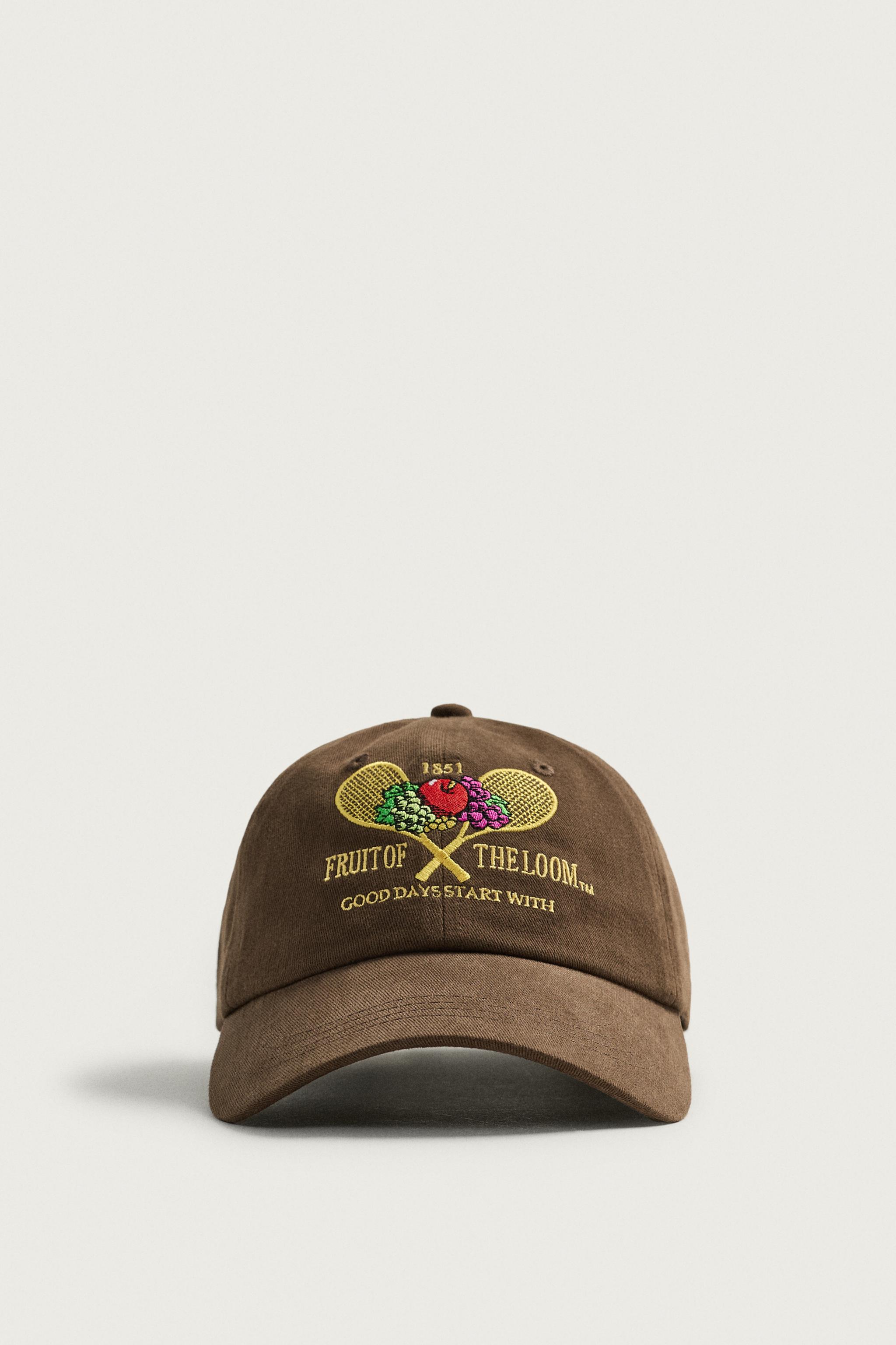 FRUIT OF THE LOOM™ EMBROIDERED WASHED CAP