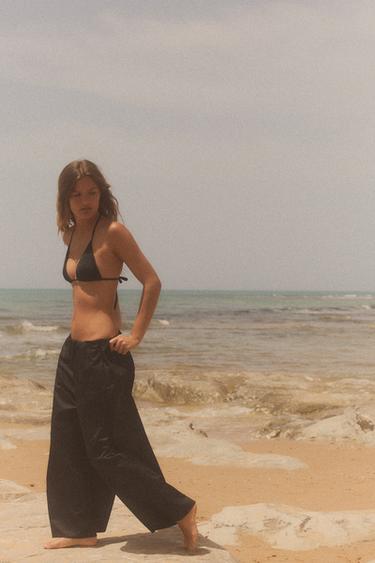 بنطلون كولوت - أسود الخاص بـ Zara