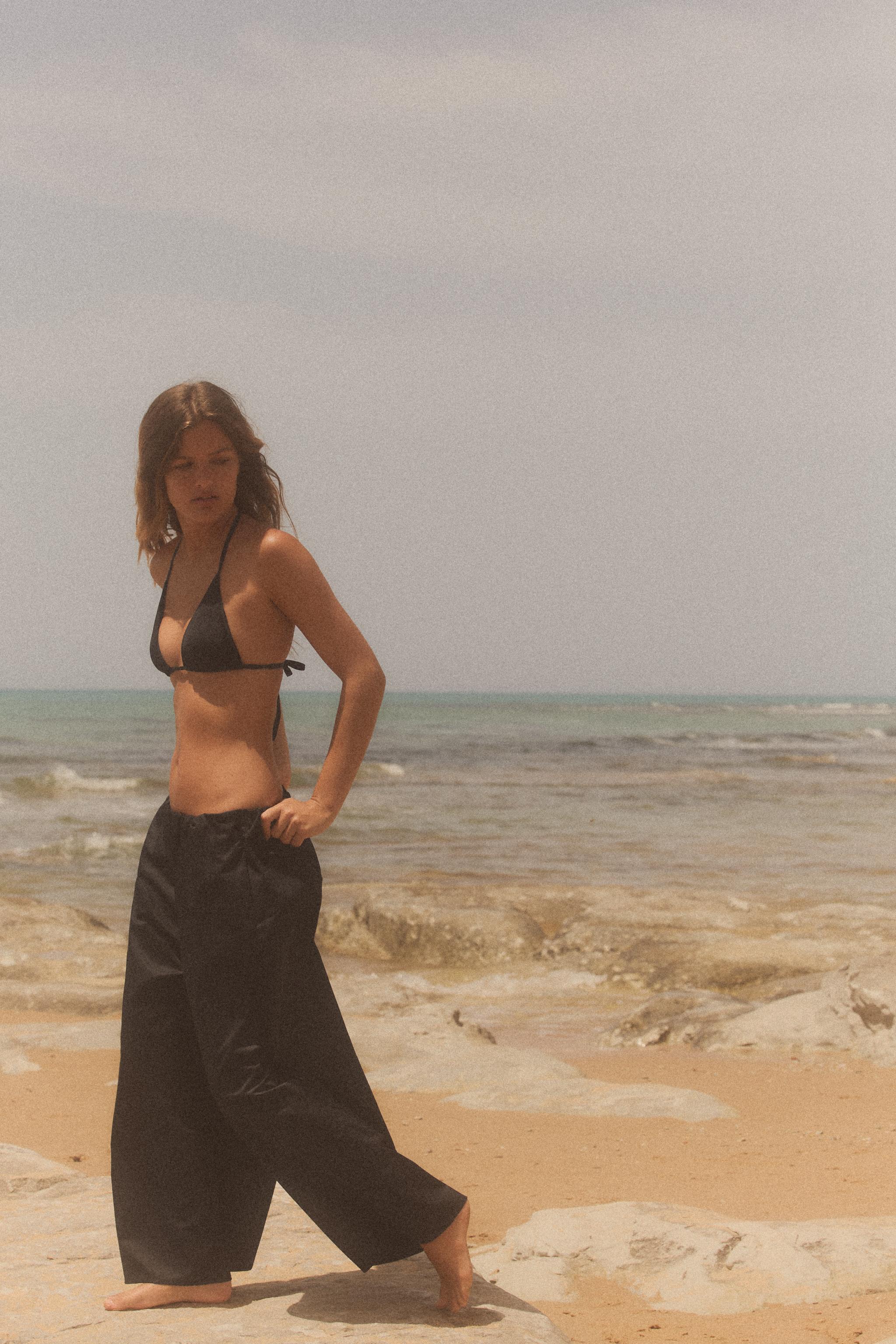 V-Neck Hardware One-Piece Swimsuit