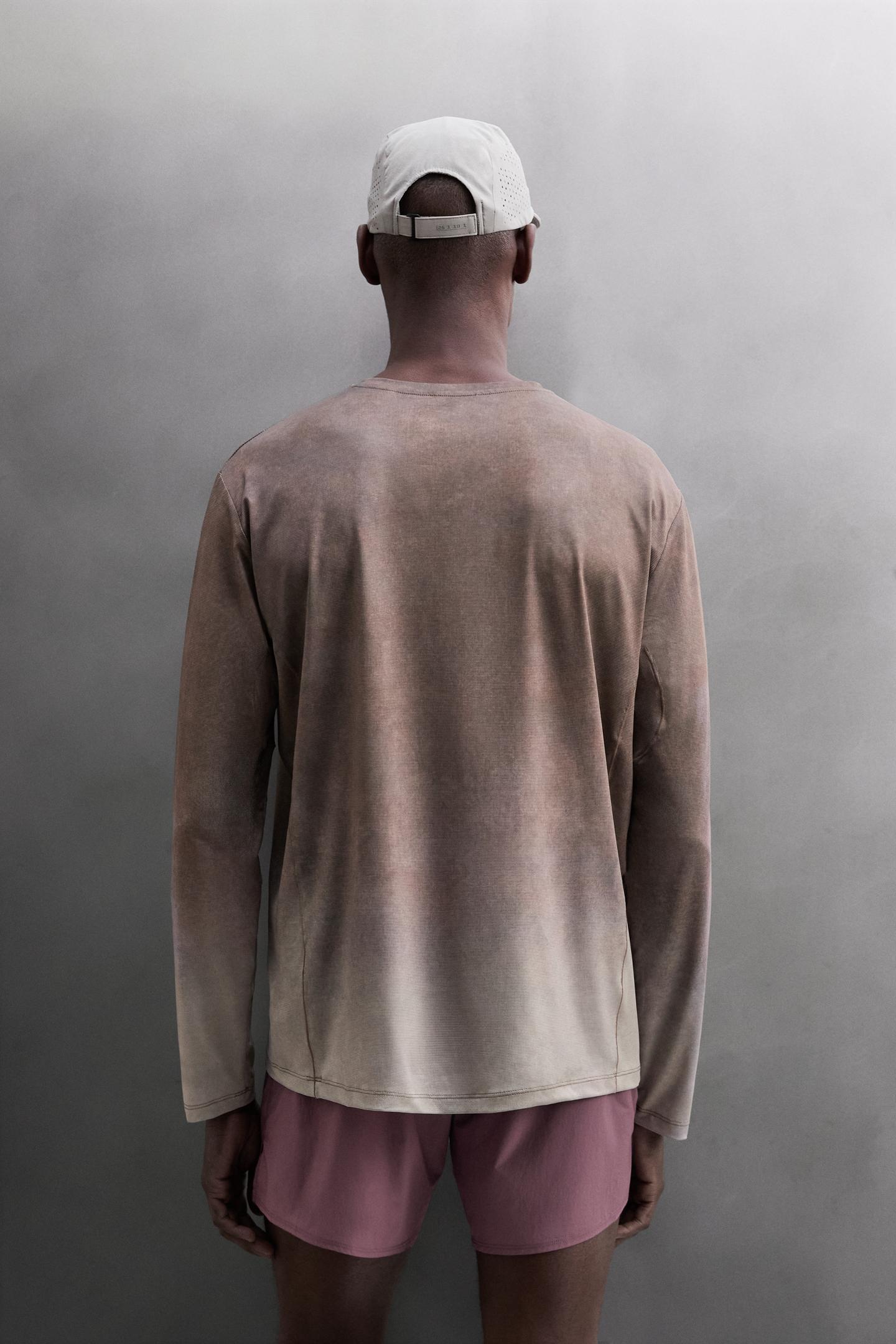 Мужская футболка Zara Gradient Technical Running, цвет: Бордовый — фото 3