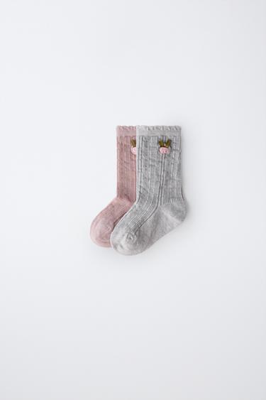 LOT DE DEUX PAIRES DE CHAUSSETTES MI-HAUTES FLEUR - Rose de Zara