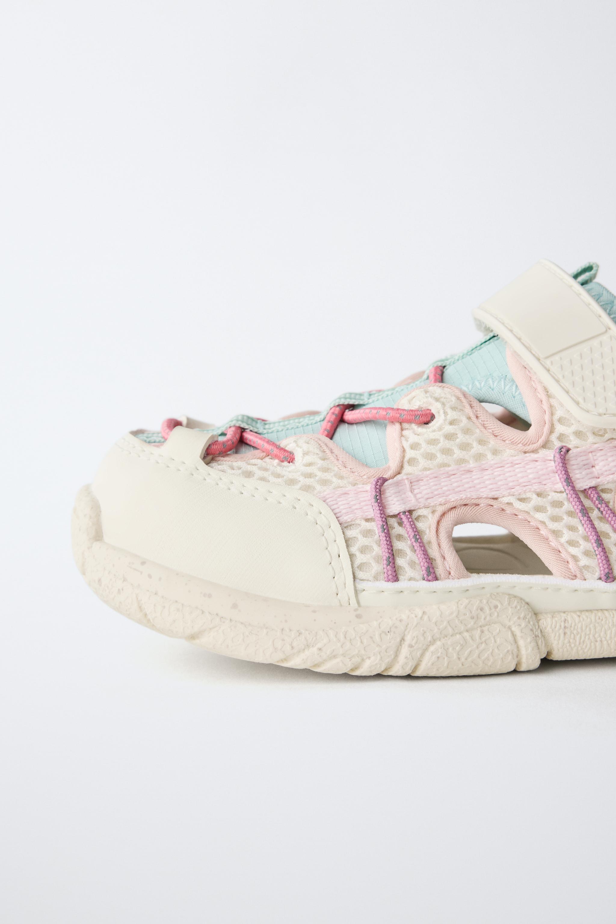 Детские кроссовки Zara BAREFOOT SNEAKERS WITH CUT-OUTS — фото 4