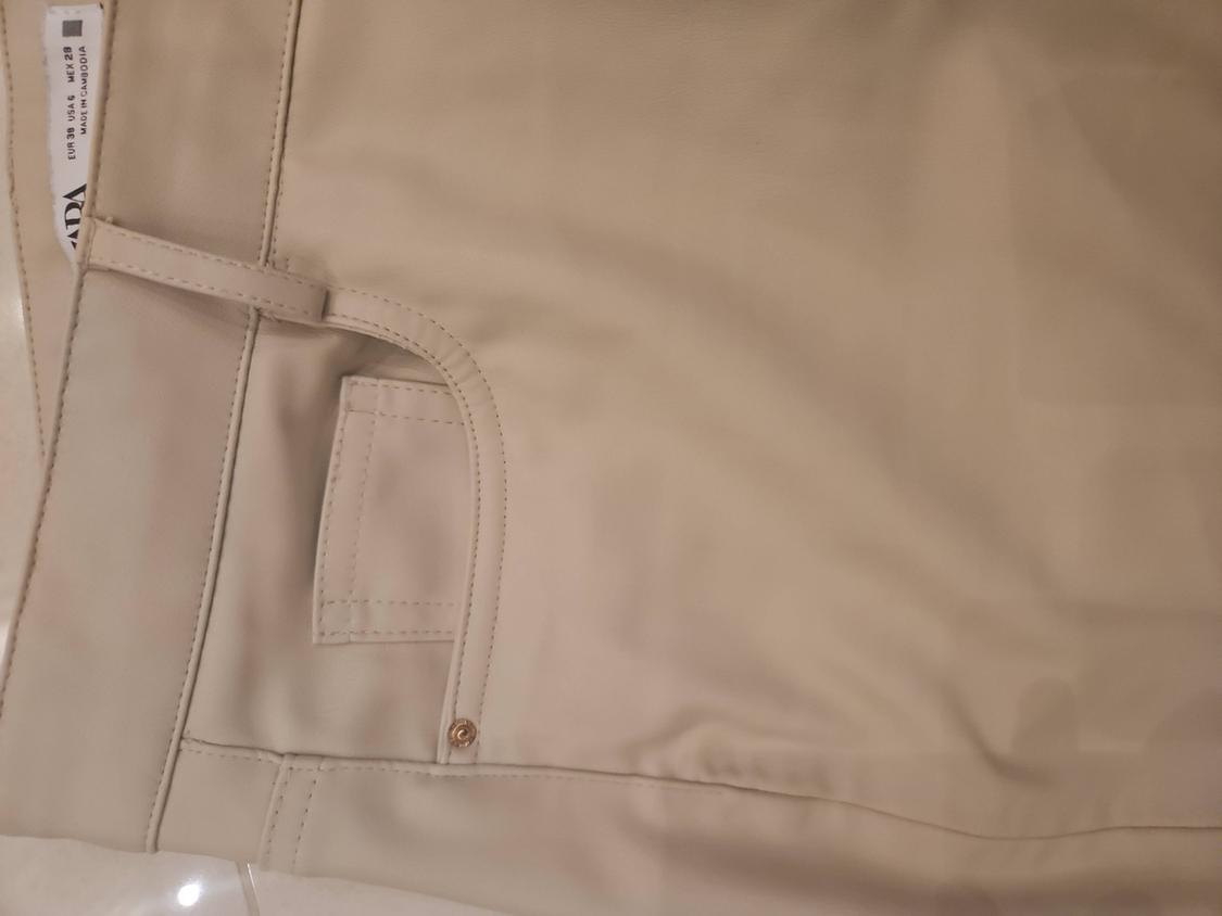 FAUX LEATHER MINI FLARE TROUSERS - Image 4