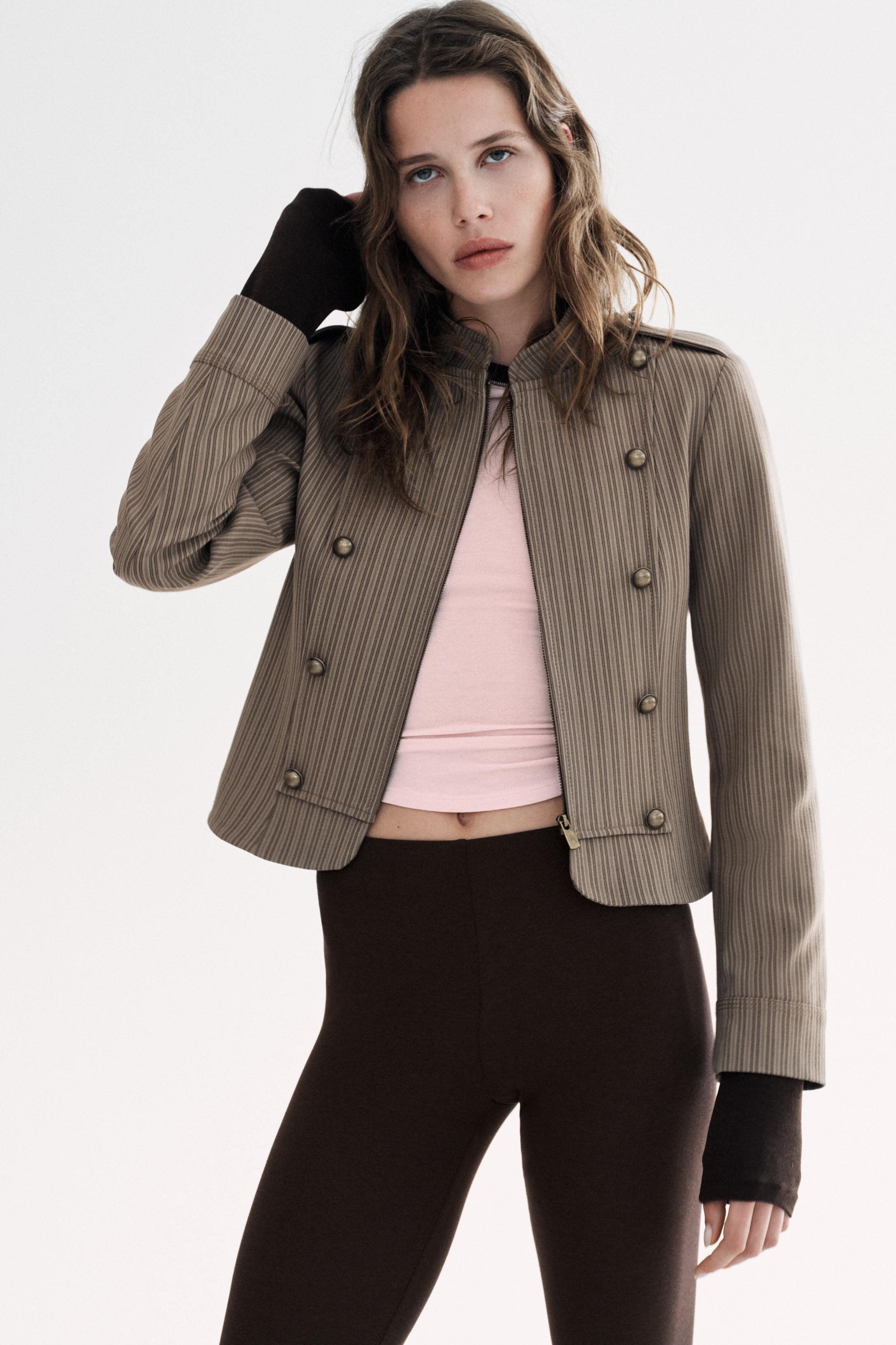 STRIPED TAILORED BLAZER