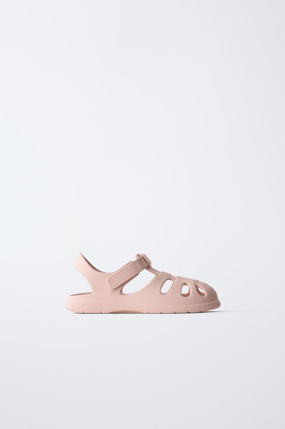 SANDÁLIA COM TIRAS BAREFOOT - Rosa da Zara - Imagem 0