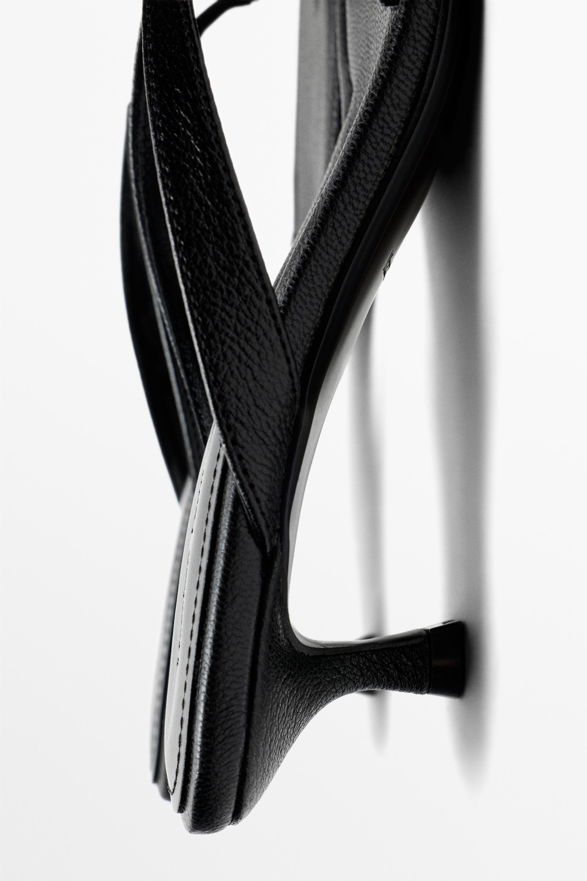 Leather heeled sandals