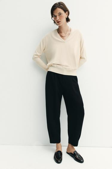 Zara PLEATED CARROT PANTS - Black
