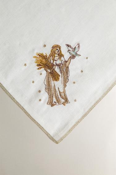 SERVIETTE DE TABLE LIN BRODÉE VIERGE | MARISA BERENSON - Écru de Zara - Image 2