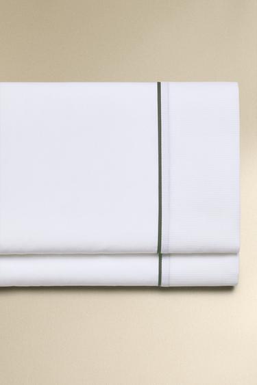 LENZUOLO DI SOPRA NORDICA PIQUÉ PIPING - Grigio scuro di Zara