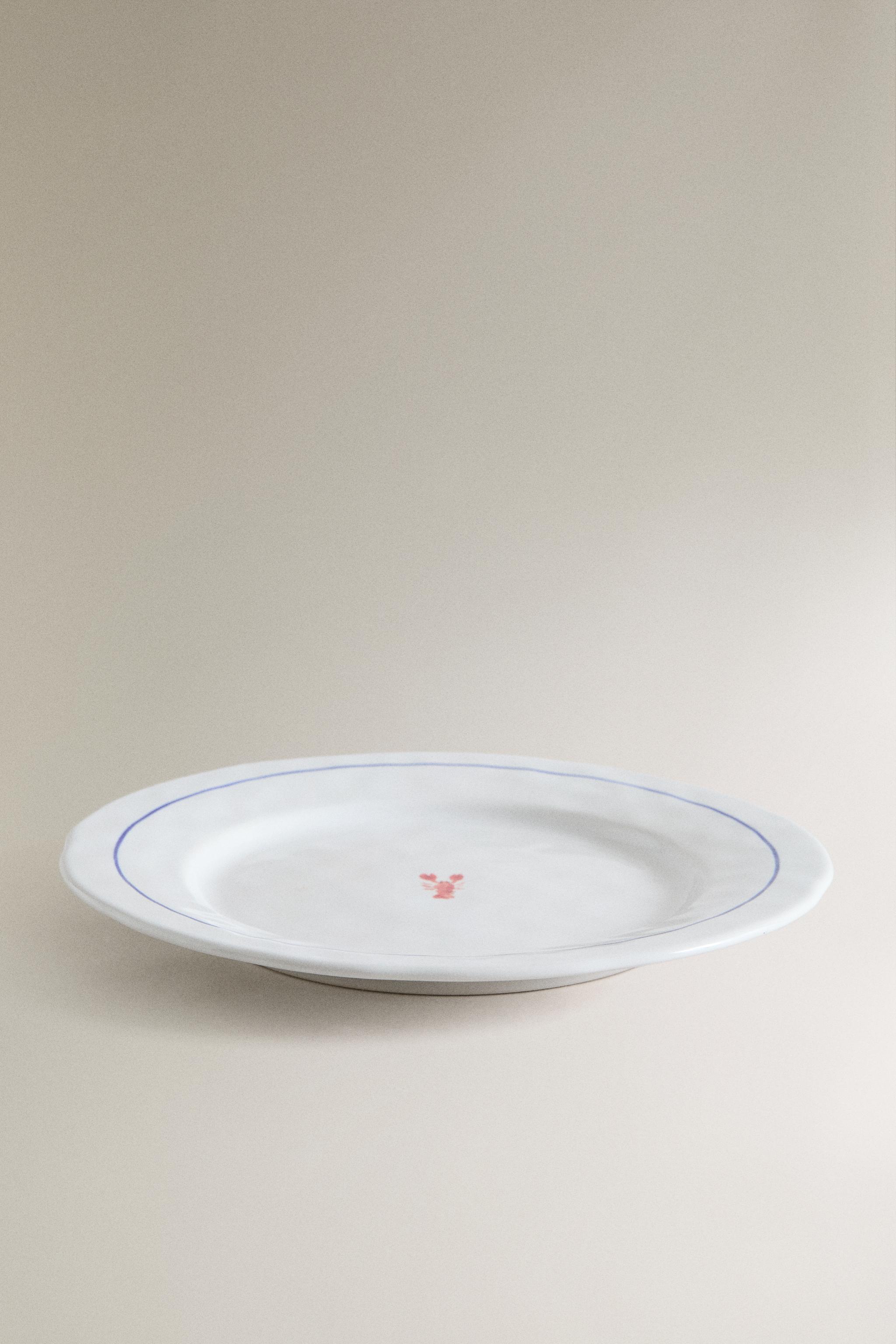 LOBSTER STONEWARE DINNER PLATE — Blue / White