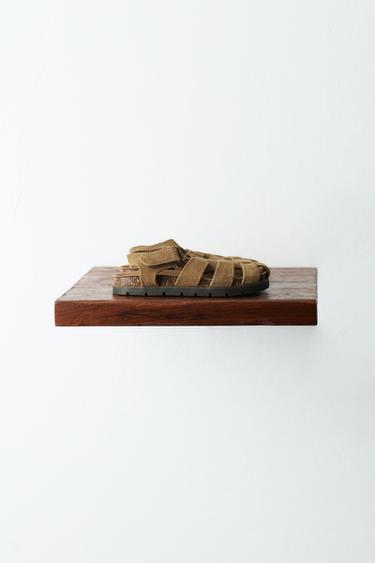 LEATHER CAGE SANDALS - Dark tan by Zara
