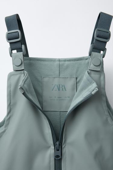 SALOPETTE EFFET GOMME IMPERMÉABLE - Bleuté de Zara - Image 2