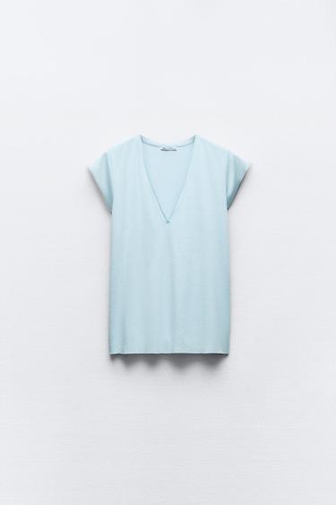 CAMISETA DE ALGODÃO COM DECOTE EM V - Azul-claro da Zara