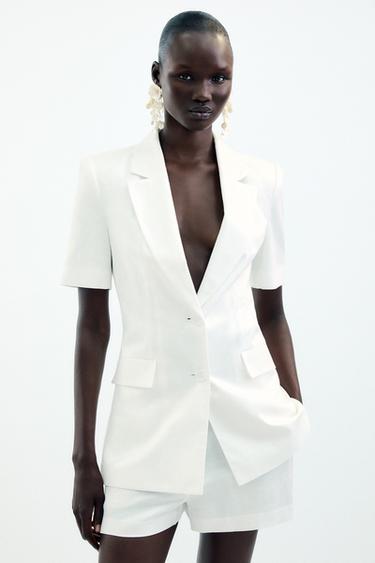 BLAZER ENTALLADA MANGA CORTA CON LINO - Blanco roto de Zara