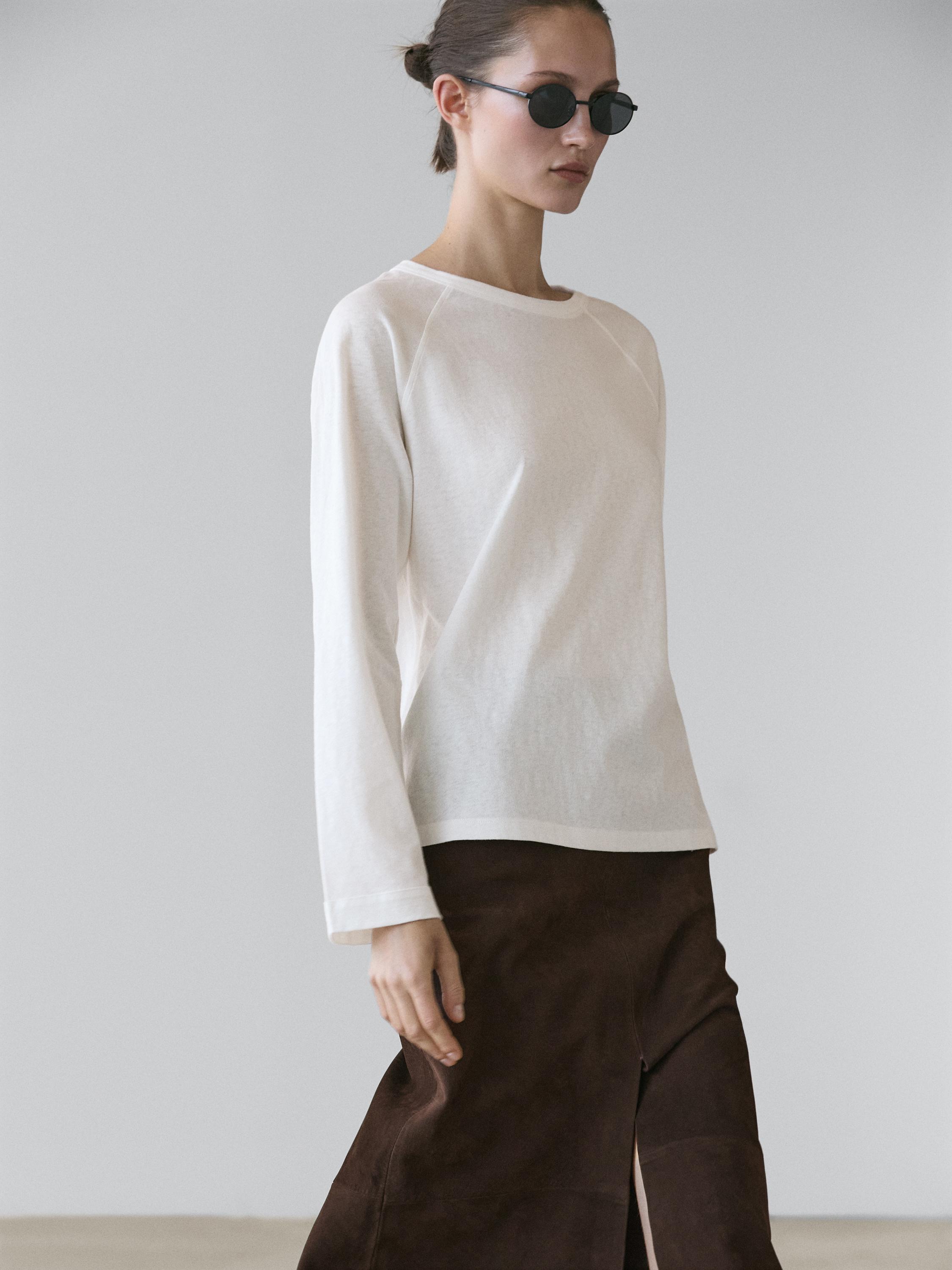 100% cotton long sleeve T-shirt