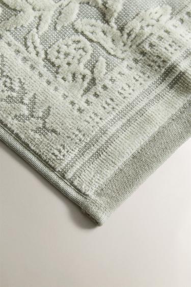 PACK OF VELOUR JACQUARD HAND TOWELS (PACK OF 3) - Sea green by Zara - Image 2