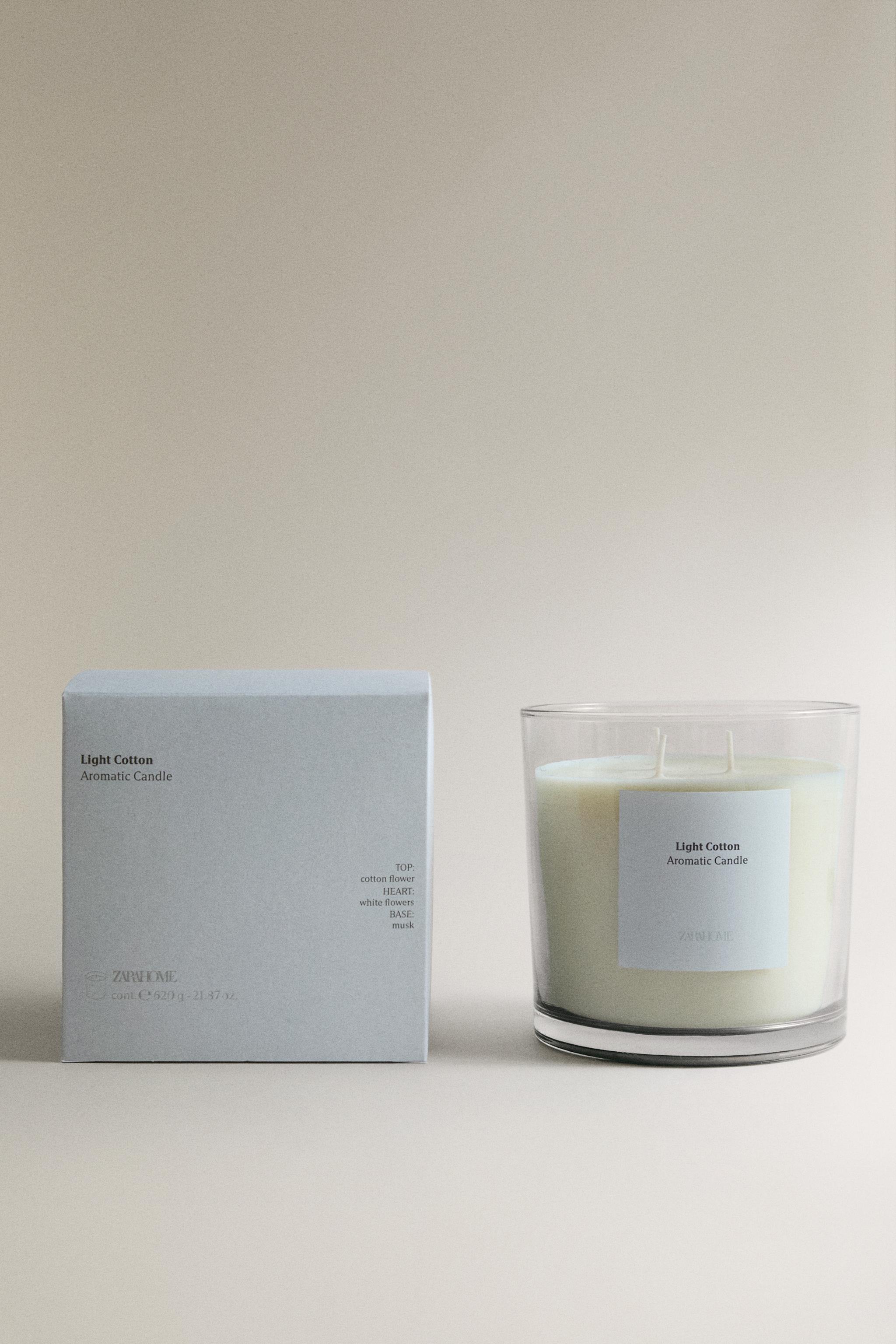 (620 G) LIGHT COTTON SCENTED CANDLE — white
