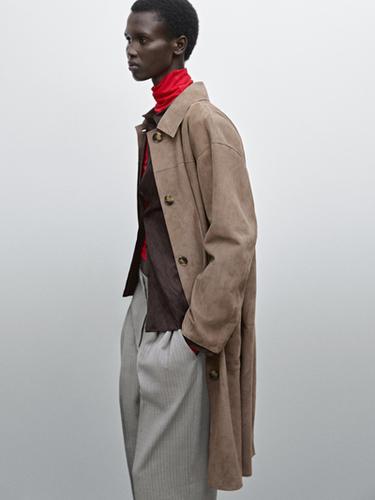 Gabardina trench piel ante - Negro oro de Zara