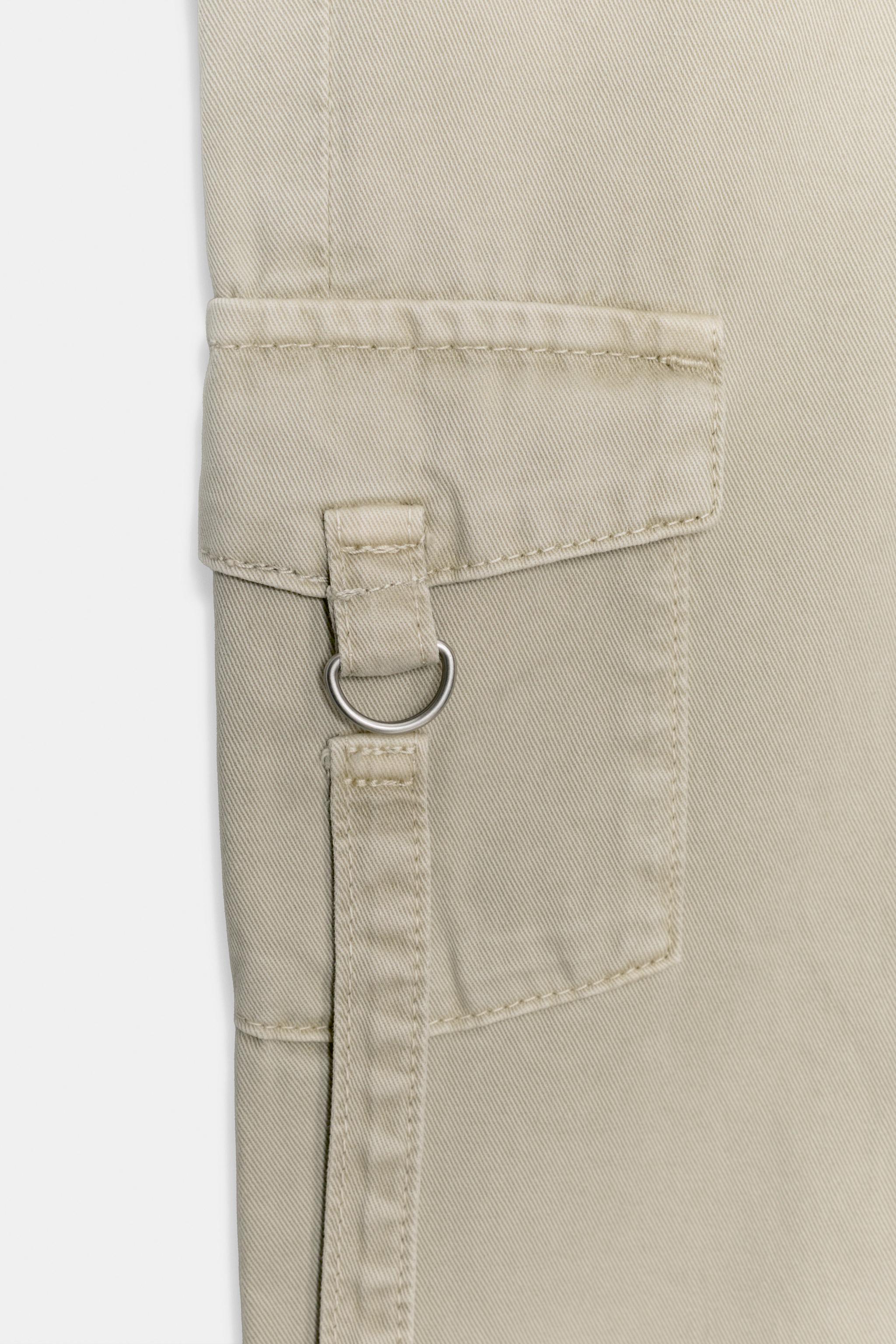 SEAM DETAIL CARGO PANTS