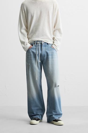 RIPPED BAGGY FIT JEANS - Light blue by Zara