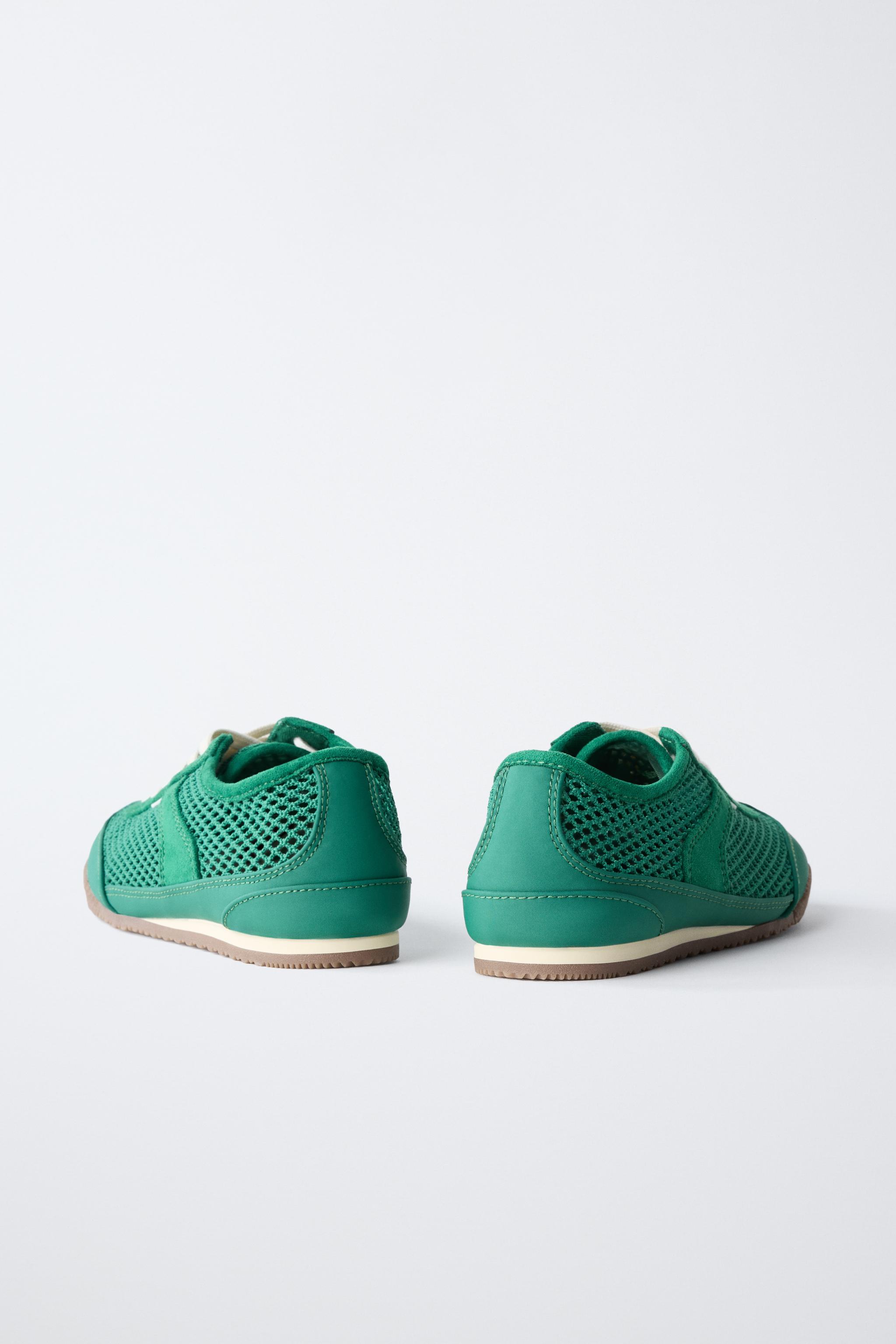 MESH SNEAKERS