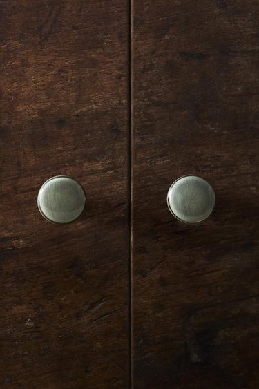 PACK OF CRACKLED CERAMIC DOOR KNOBS (PACK OF 2) - مخضر الخاص بـ Zara