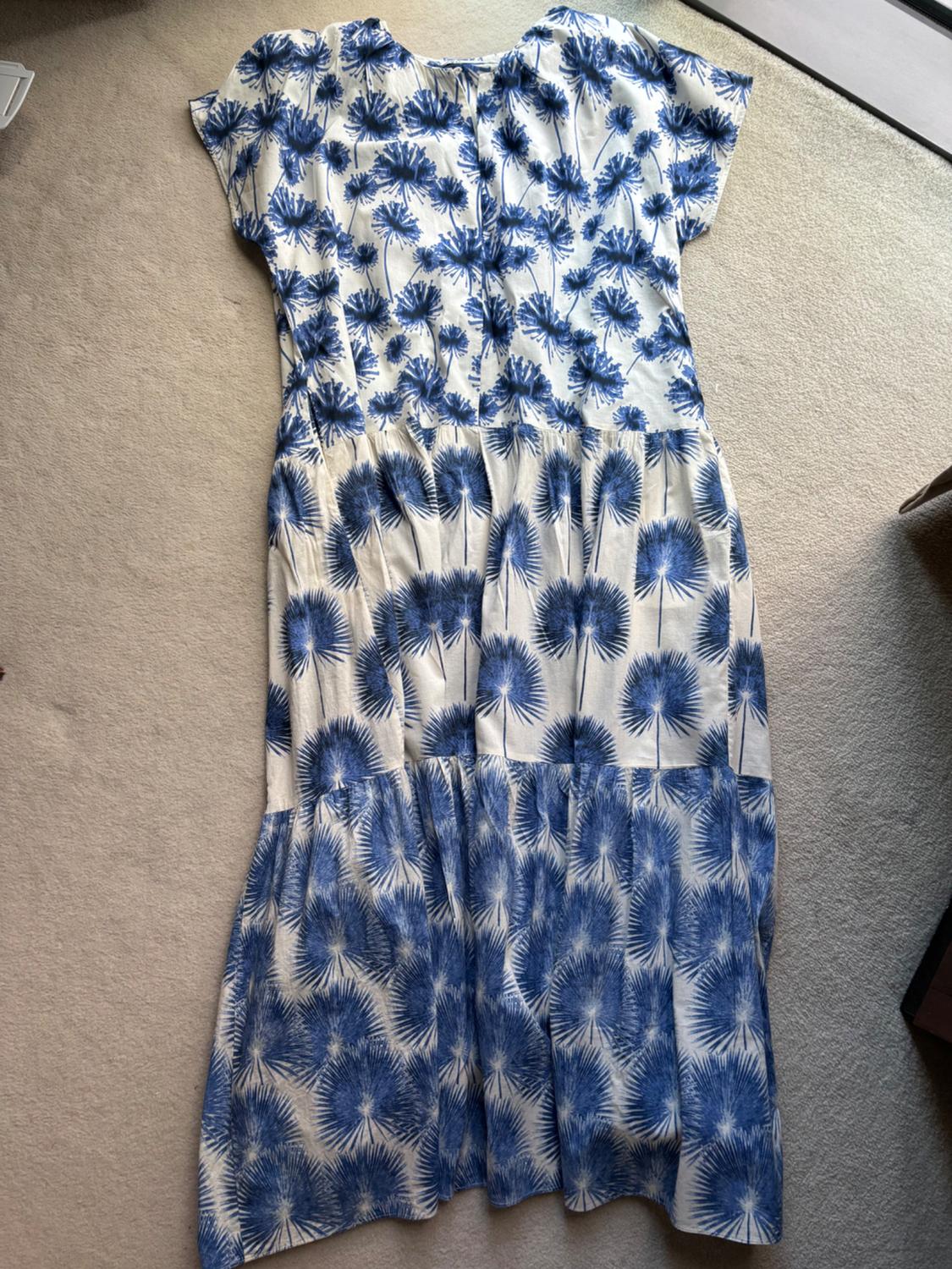 PRINTED DRESS
