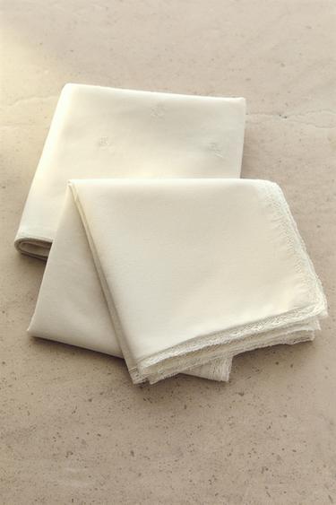 PACK OF EMBROIDERED MUSLIN CLOTHS (PACK OF 2) - Oyster-white by Zara - Image 5