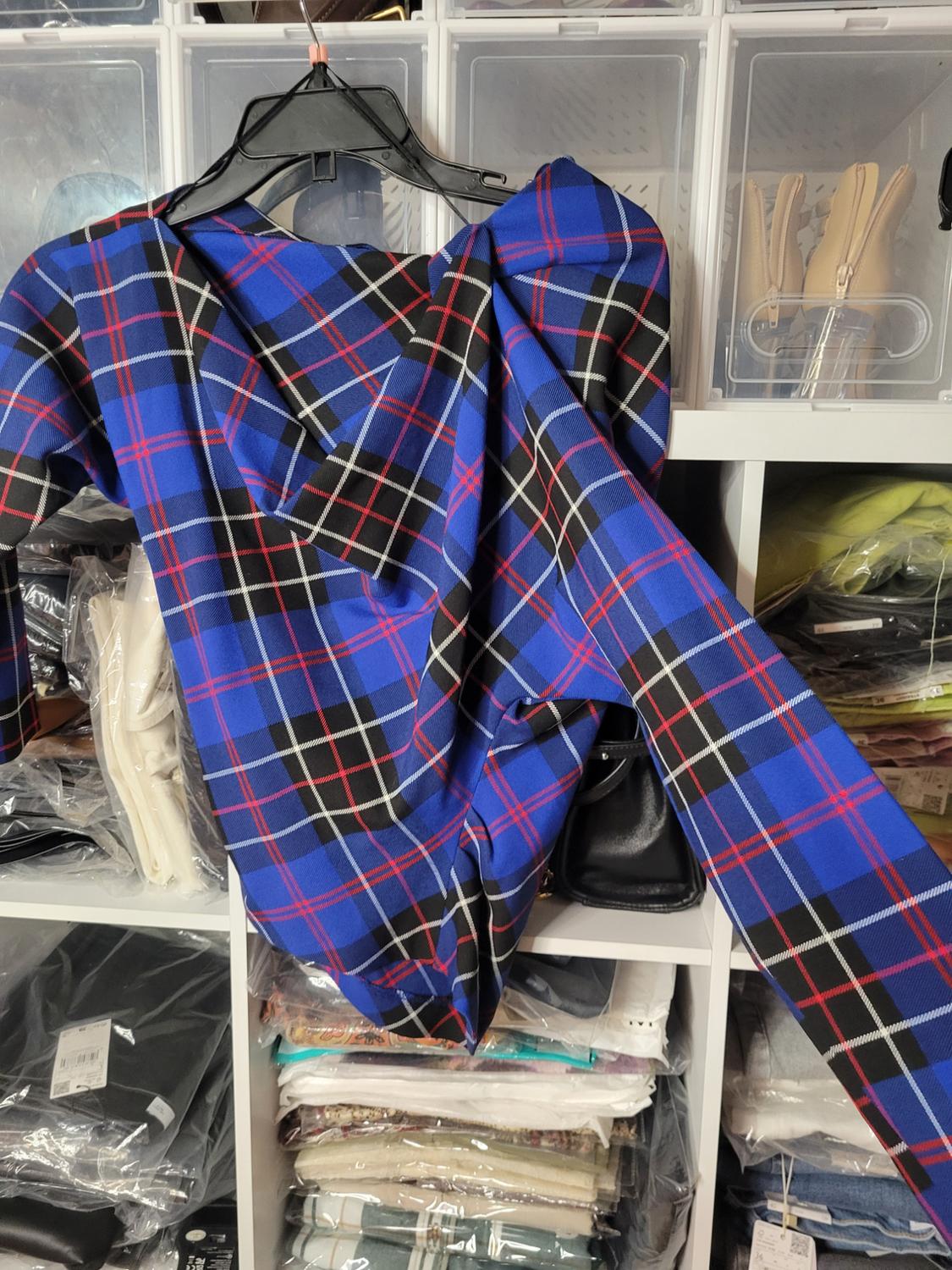 ASYMMETRIC PLAID TOP