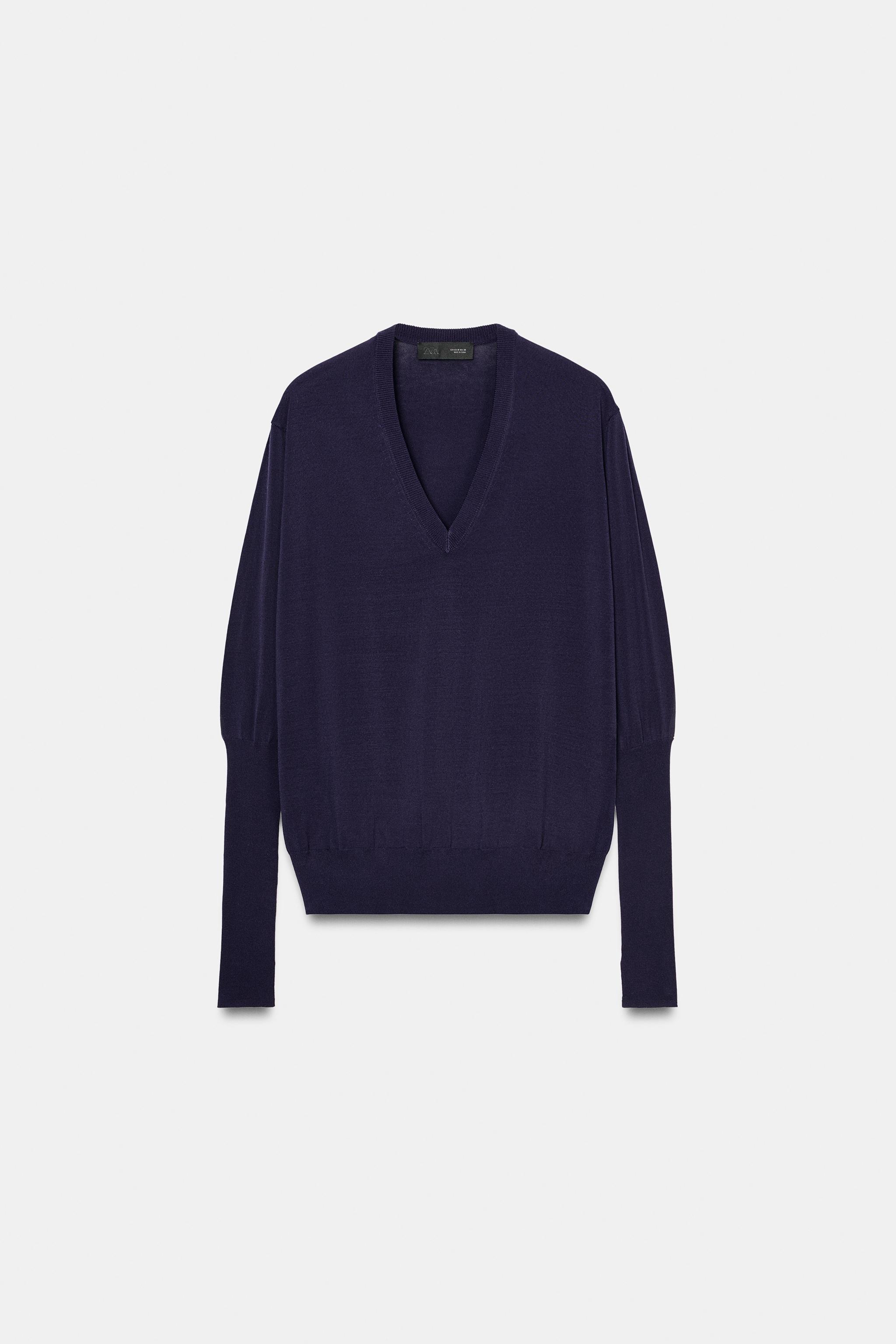 EXTRAFINE KNIT V-NECK JUMPER
