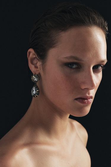 BOUCLES D'OREILLES MÉTALLIQUES À BIJOUX - Gris anthracite de Zara