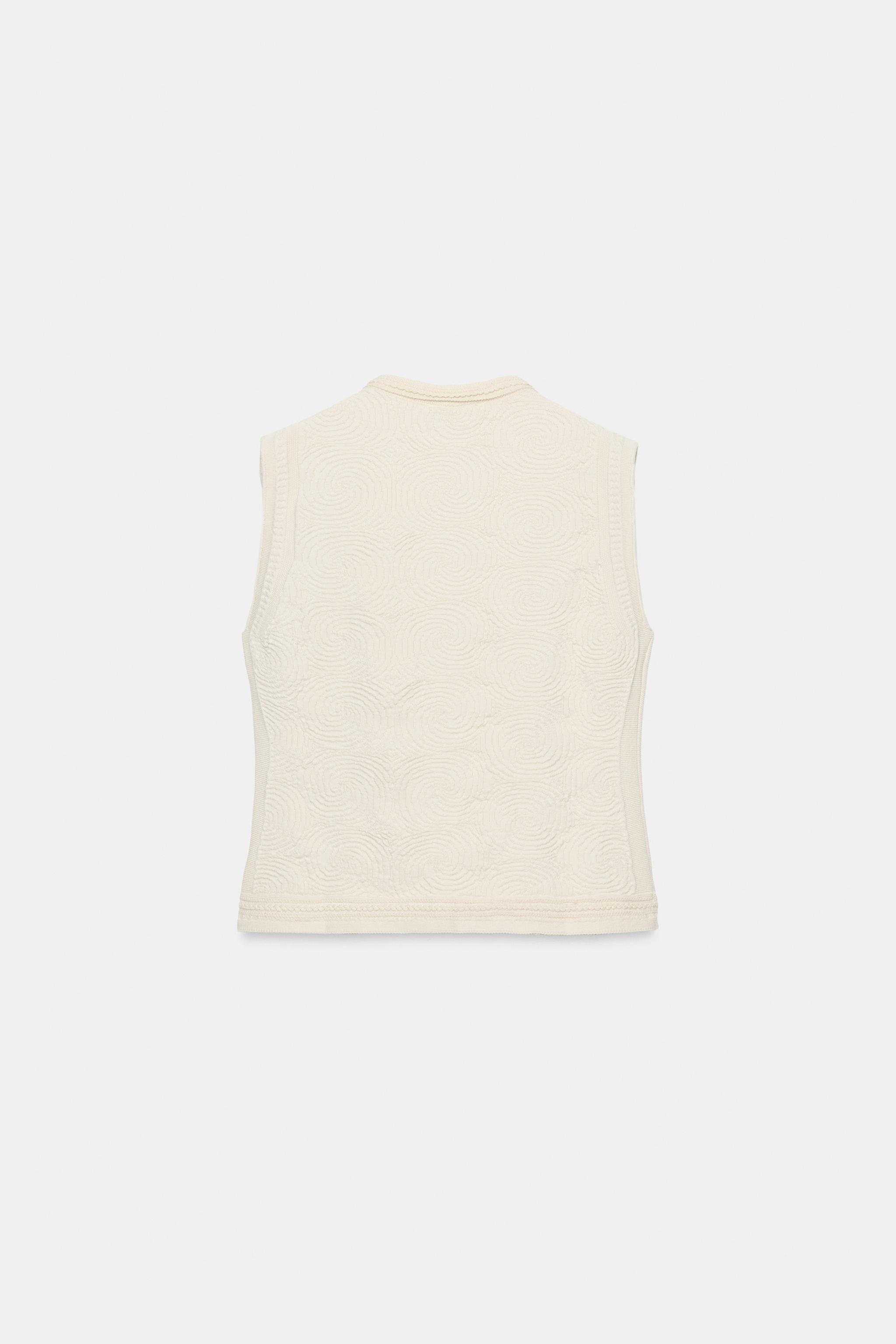 CONTRASTING FROG FASTENING KNIT VEST
