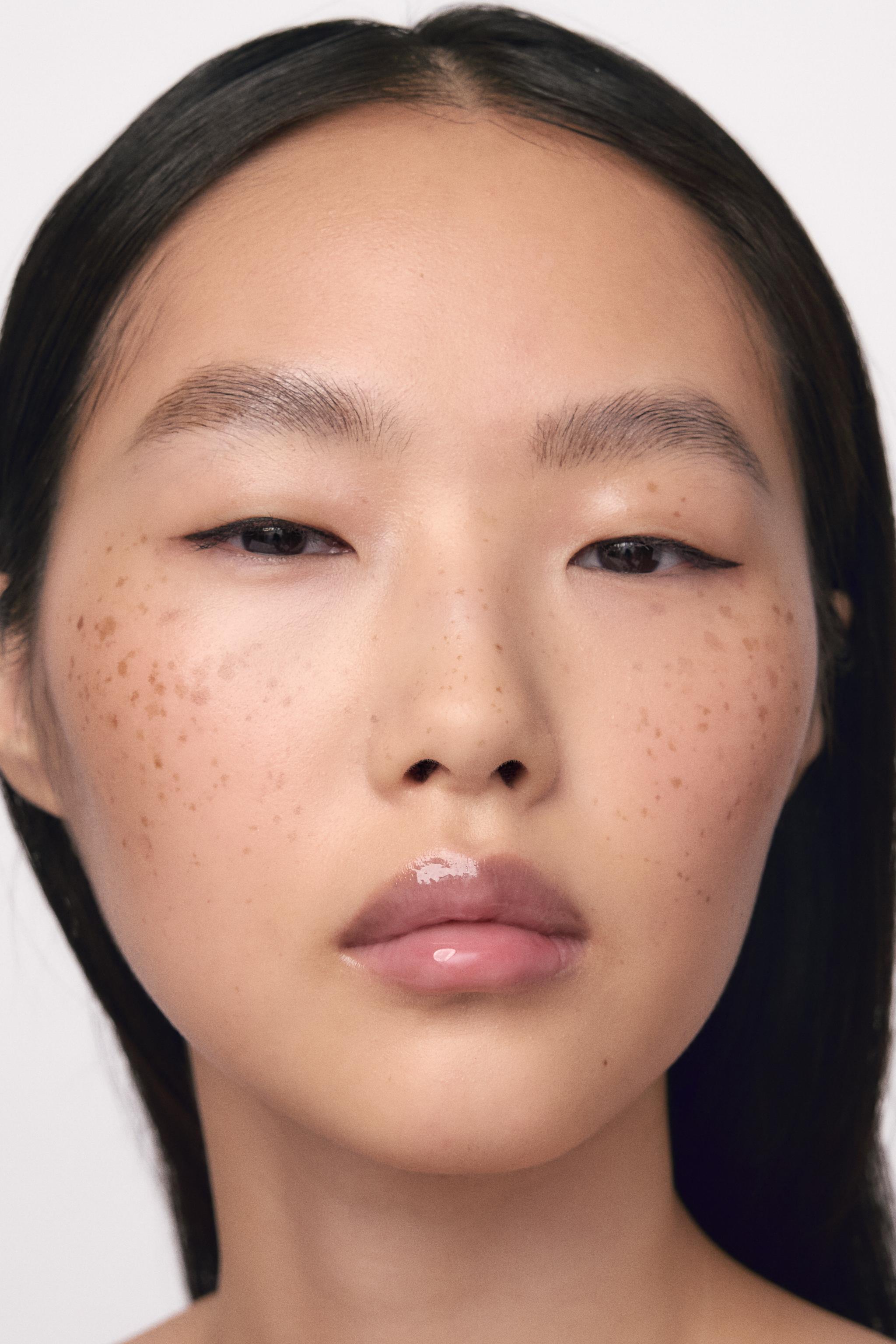 ELECTRIC SPICE PLUMPING LIP GLOSS