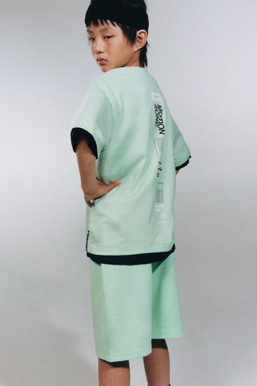 BERMUDA SPORTY TEXTO RELIEVE - Menta de Zara - Imagen 0